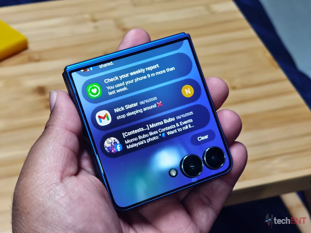 Galaxy Z Flip7 5G Review 15