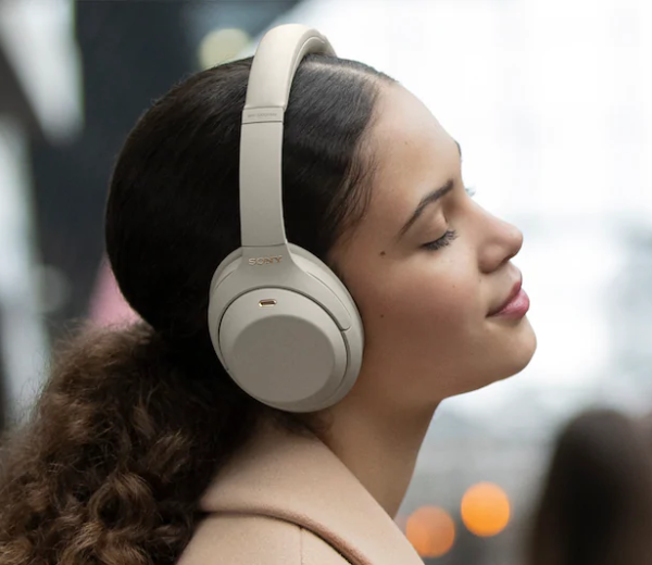 Sony Announces the New WH-1000XM4 Noise Cancelling Headphones