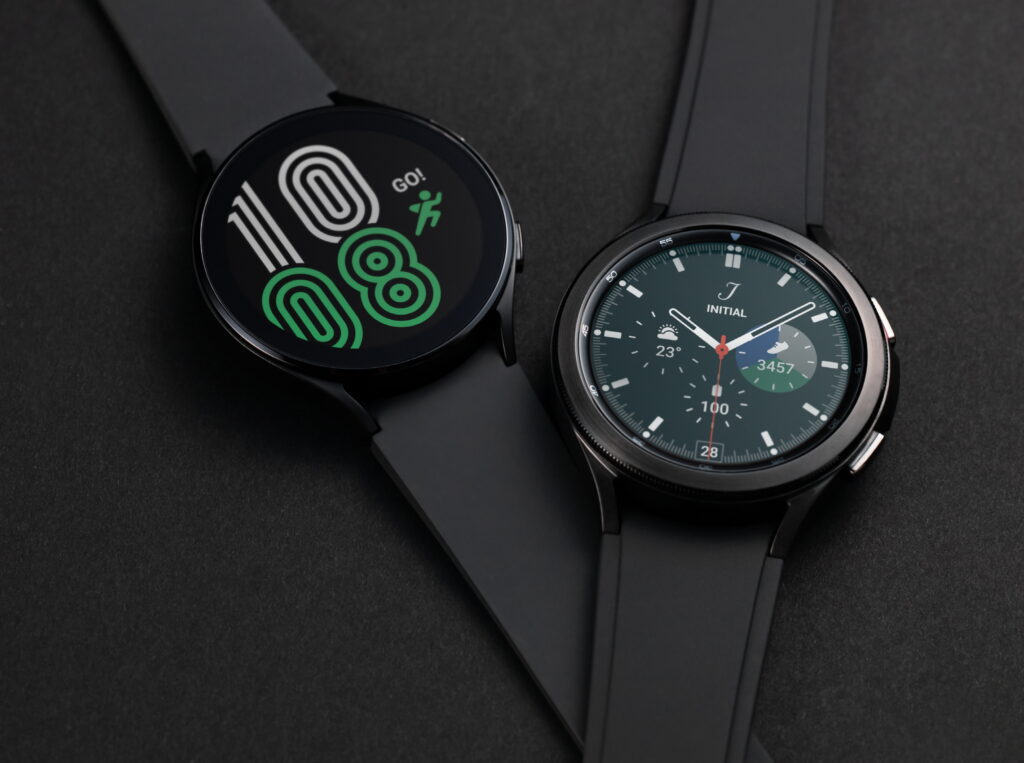 1. Galaxy Watch4 Product Series1