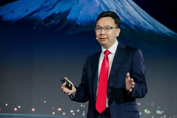 huaweis yang chaobin innovation for 5gigaverse society