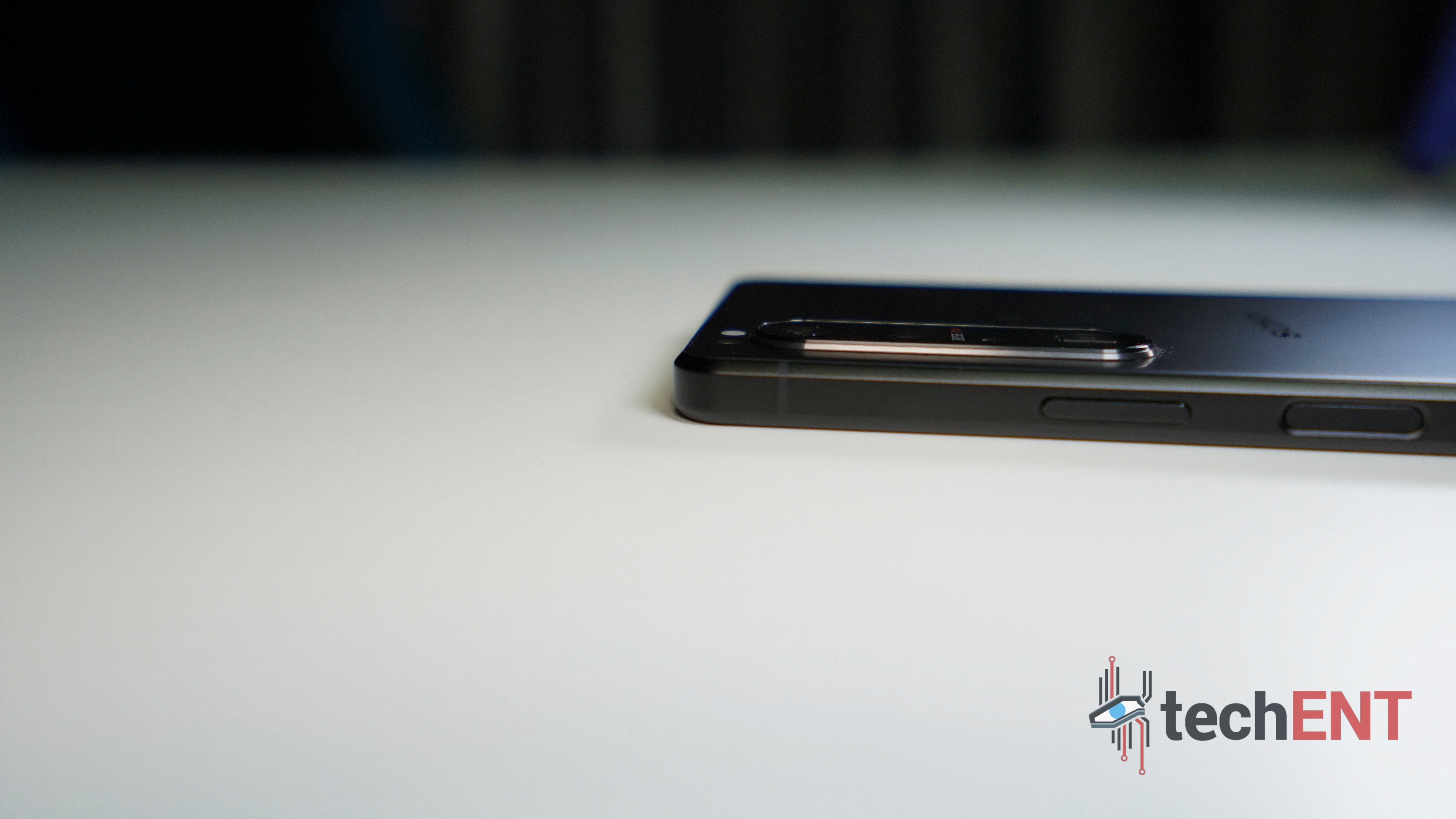 SONY XPERIA 1 III 11