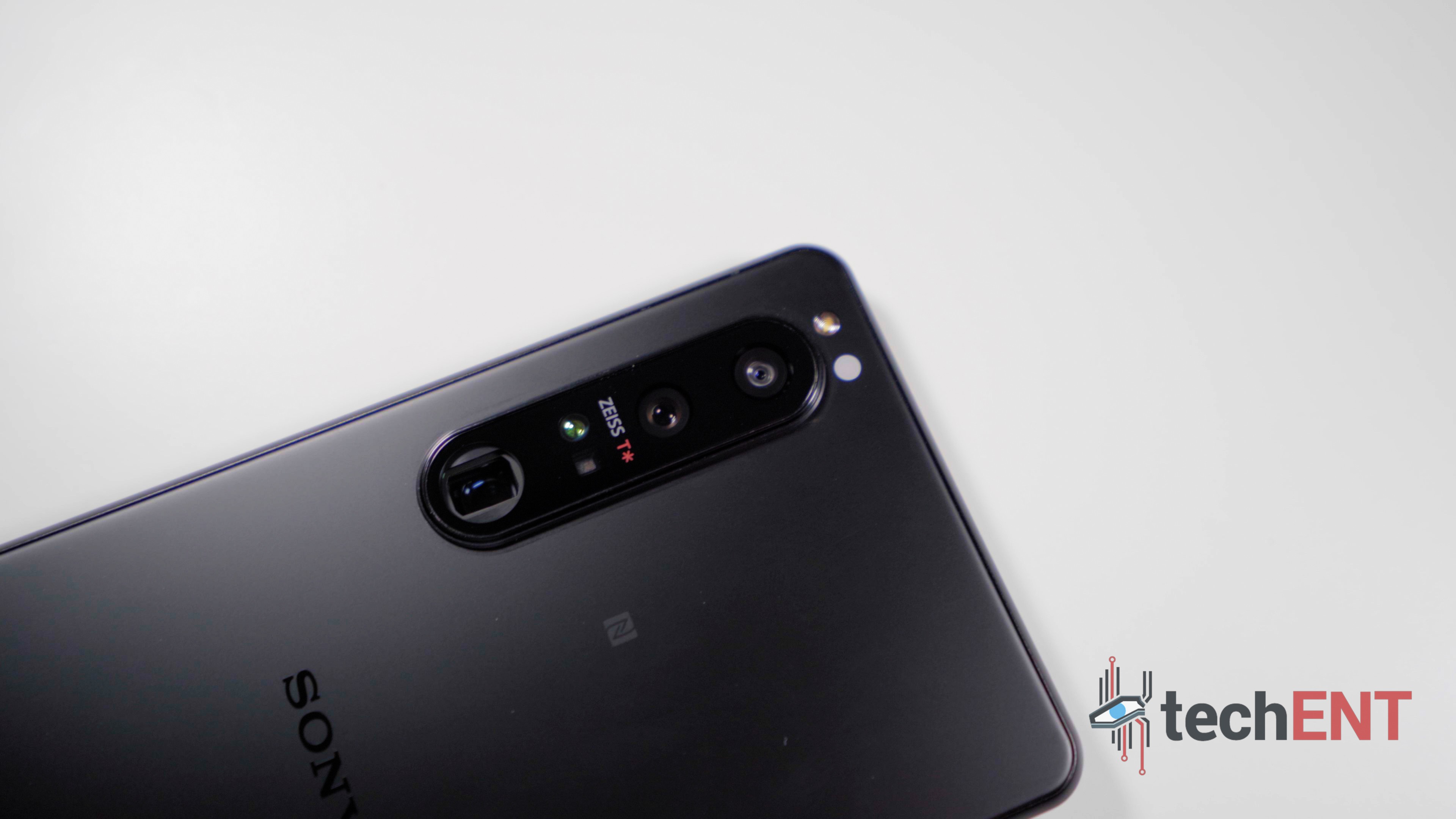 SONY XPERIA 1 III 18