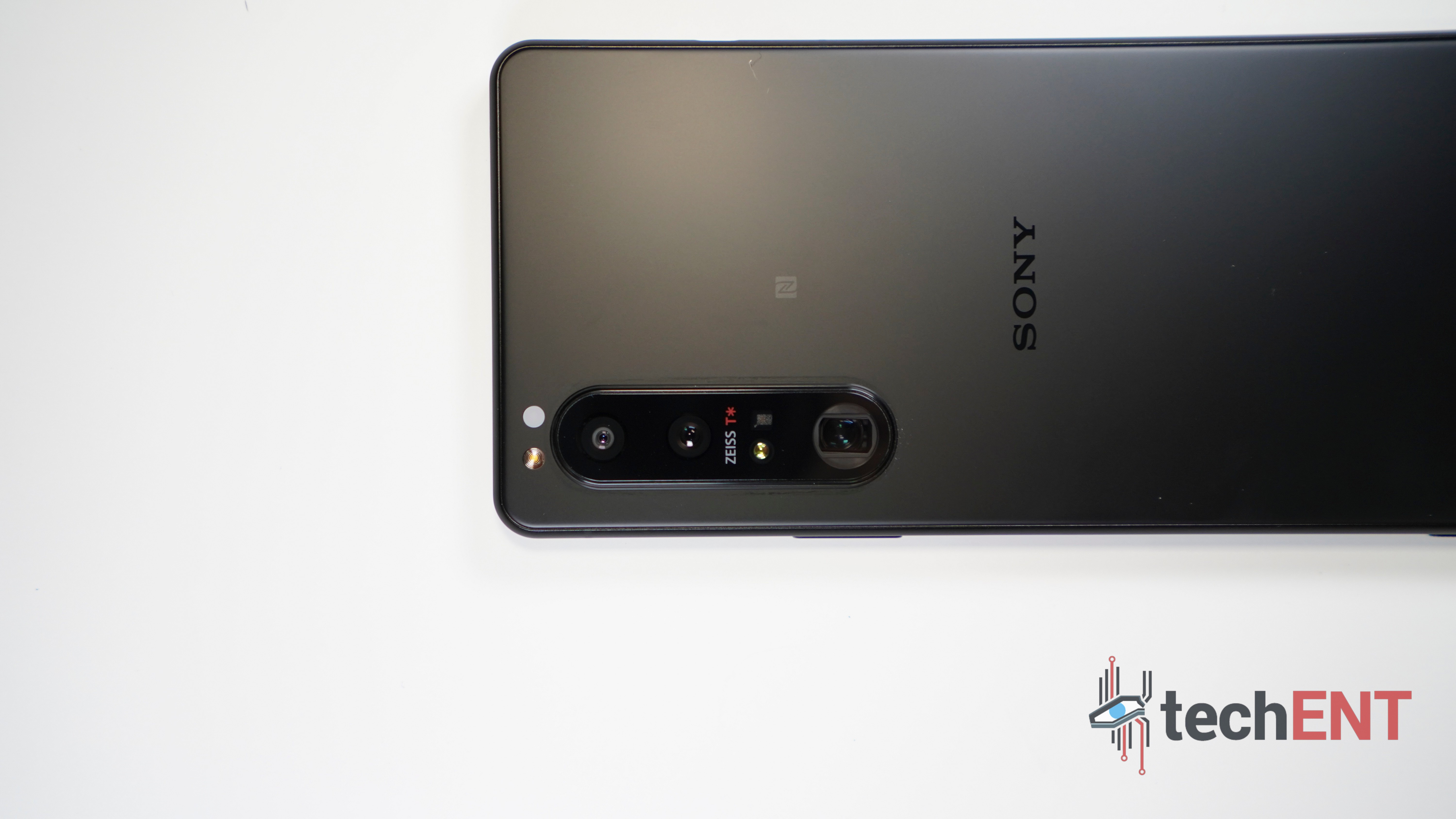 SONY XPERIA 1 III 6