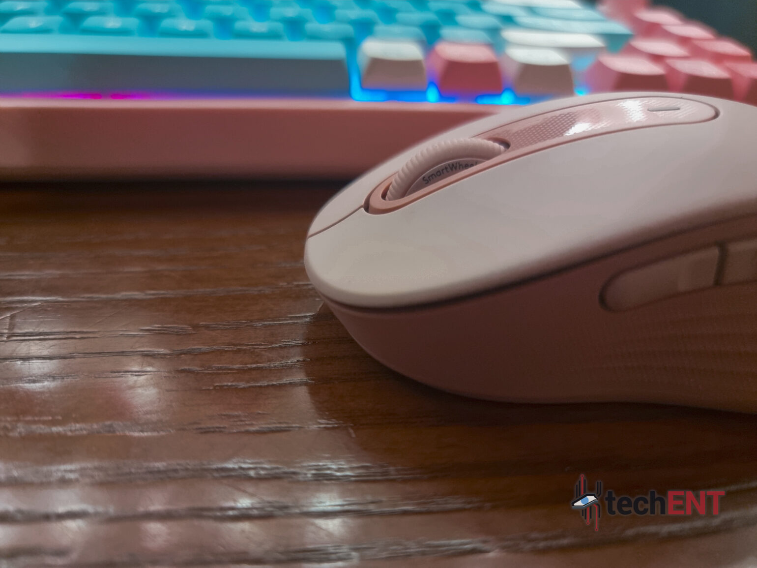 The Logitech Signature M In Depth Review The Cheaper Quieter Mx