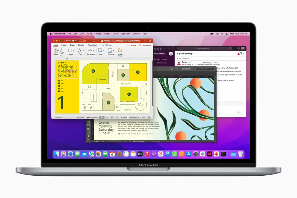Apple WWDC22 MacBook Pro 13 multitasking demo 220606