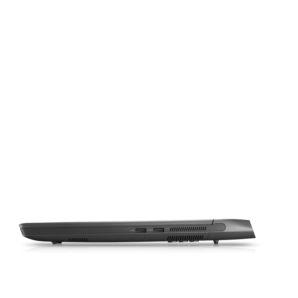 Alienware m17 R5 closed side right