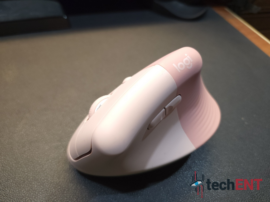 Review - Logitech Lift vertical ergonomic mouse: Fixing wrists at a good  price