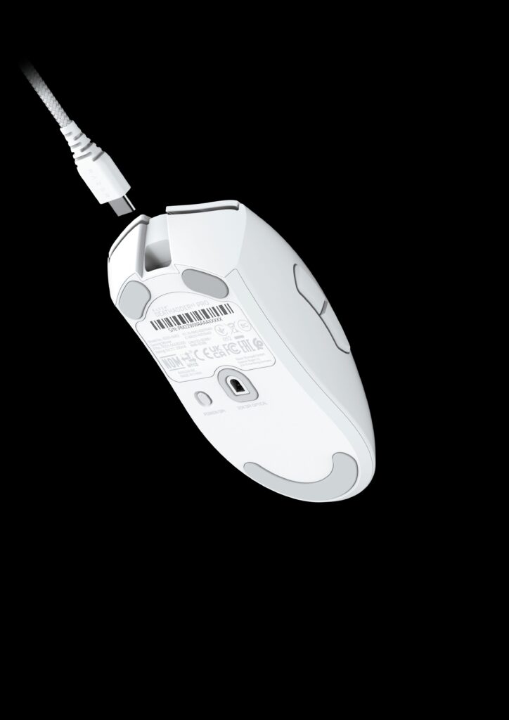 Razer DeathAdder V3 Pro 2022 WH Render06