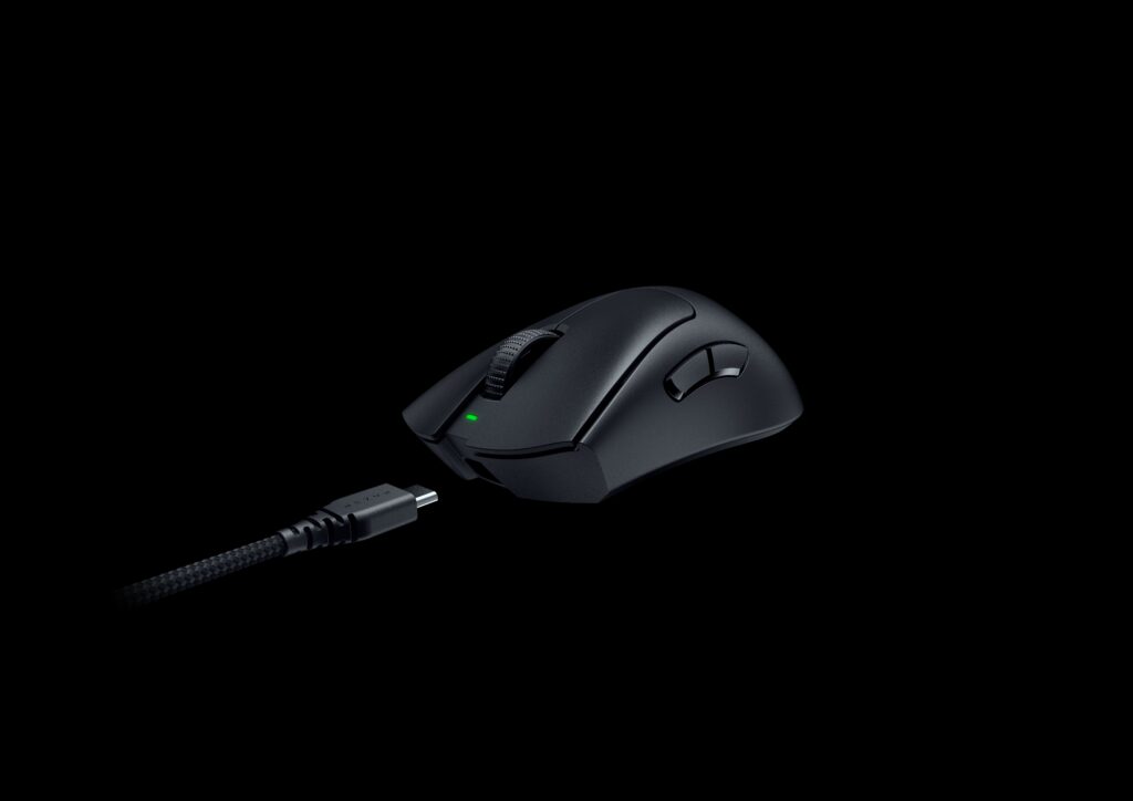 Razer DeathAdderV3Pro 2022 Render04