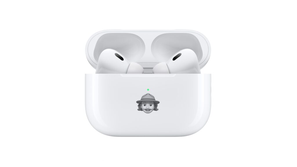 Apple AirPods Pro 2nd gen Memoji engraving 220907