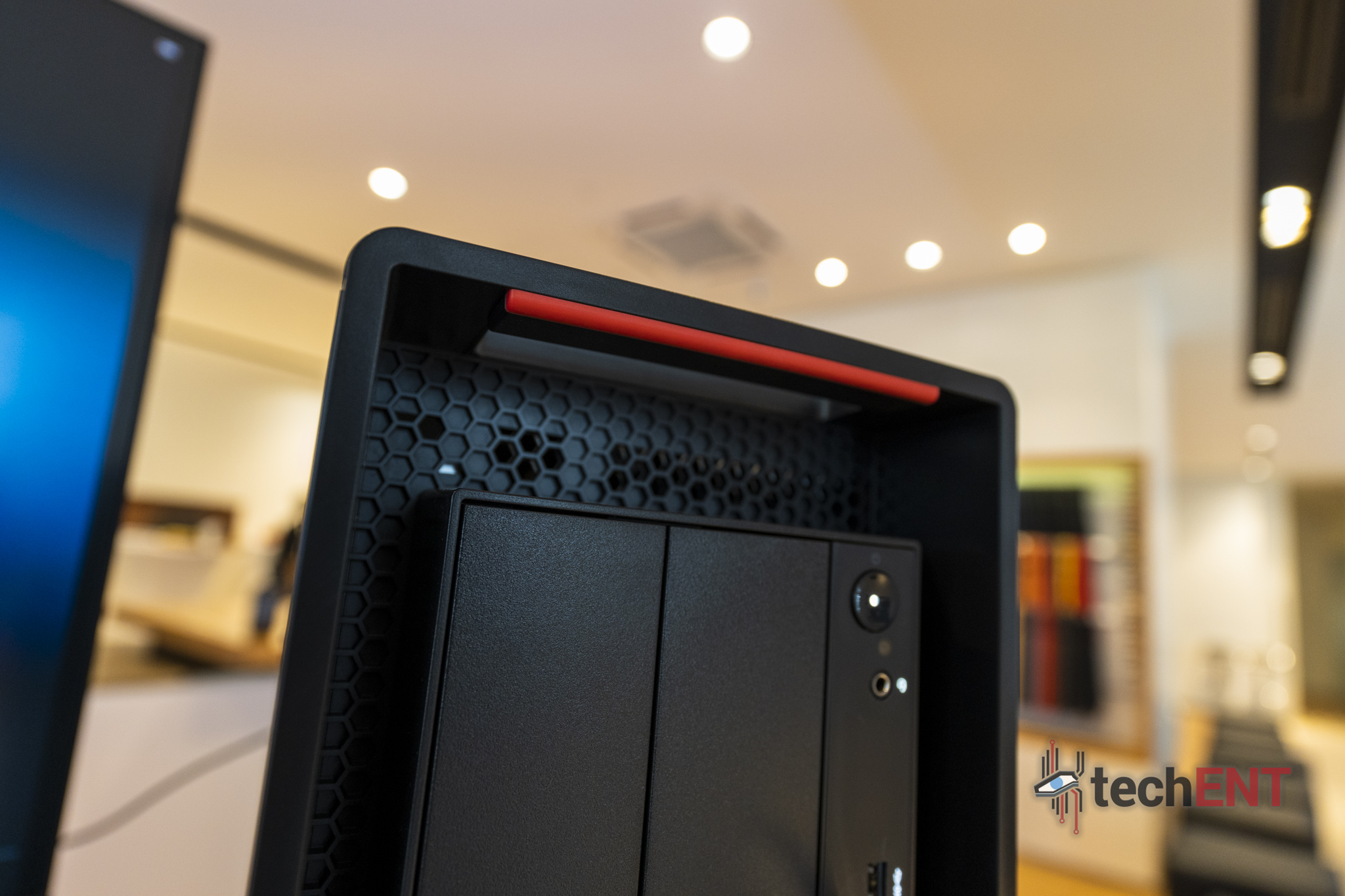 Lenovo ThinkStation P620 2022 Launch 04
