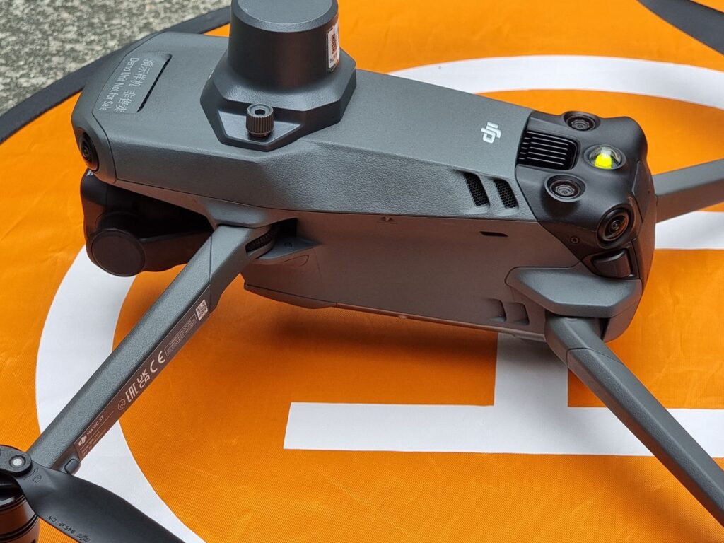 DJI MAV3T La 18