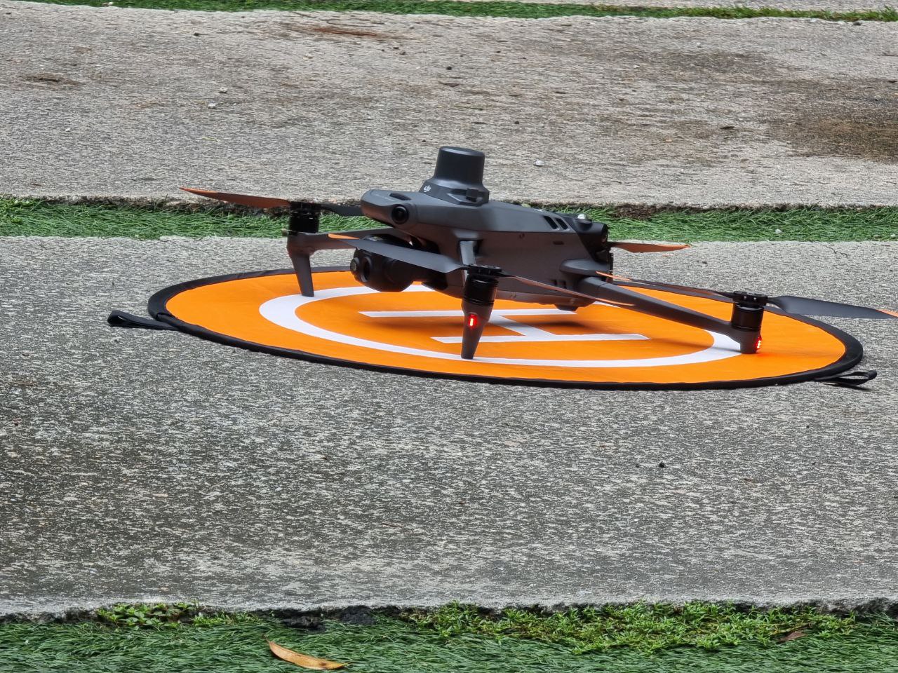 DJI MAV3T La 2