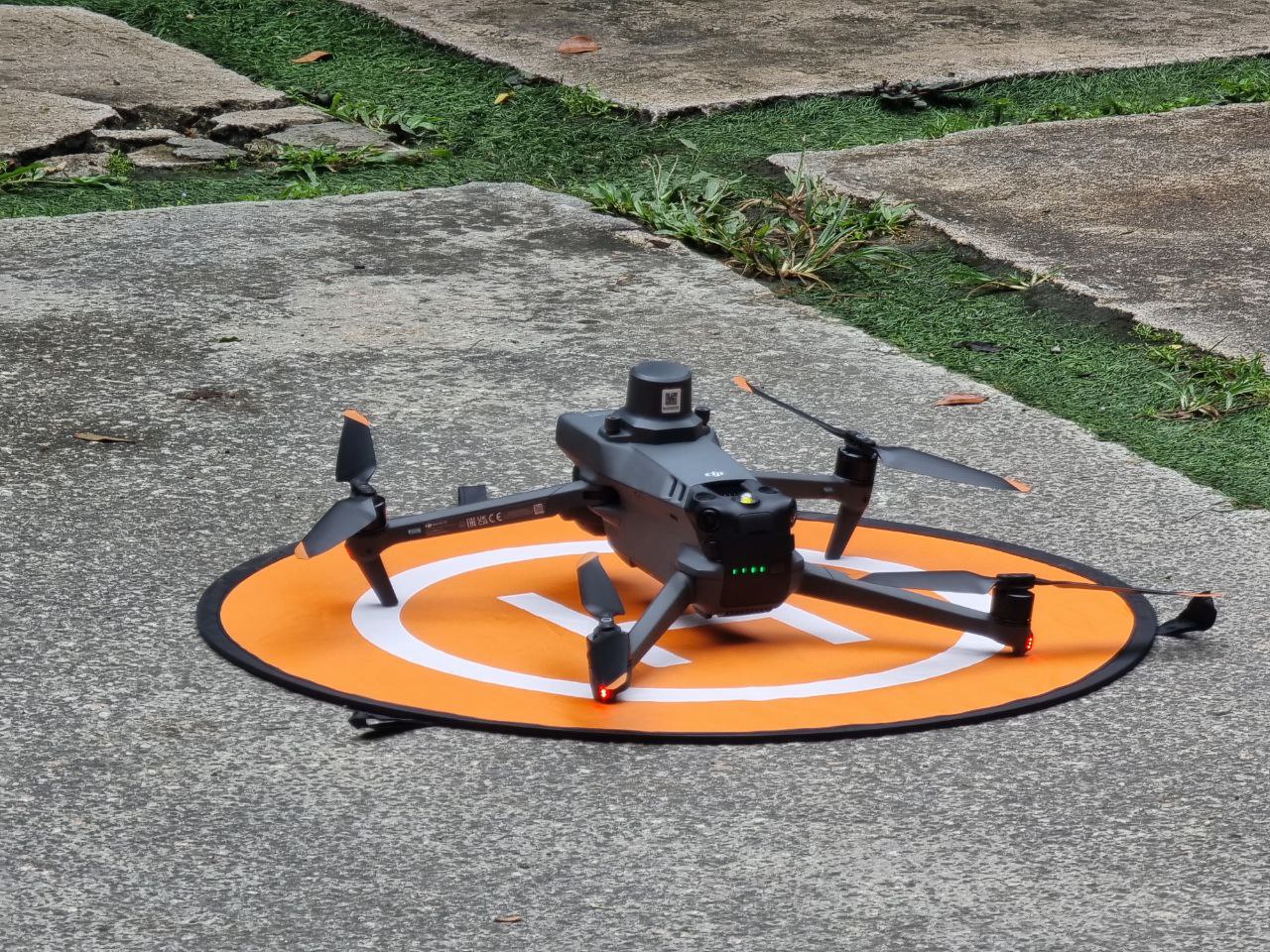 DJI MAV3T La 3