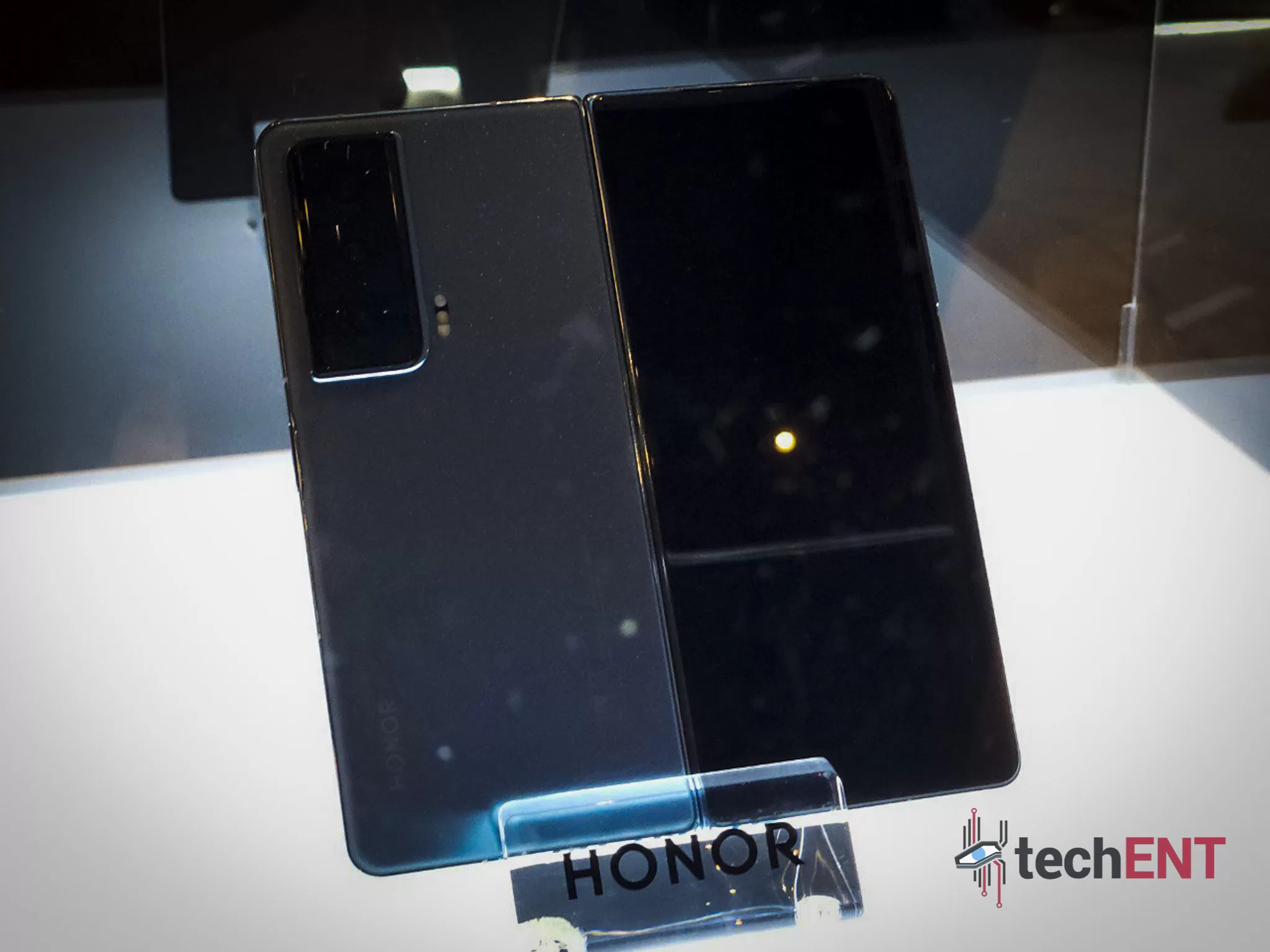 HONOR Magic Vs 1