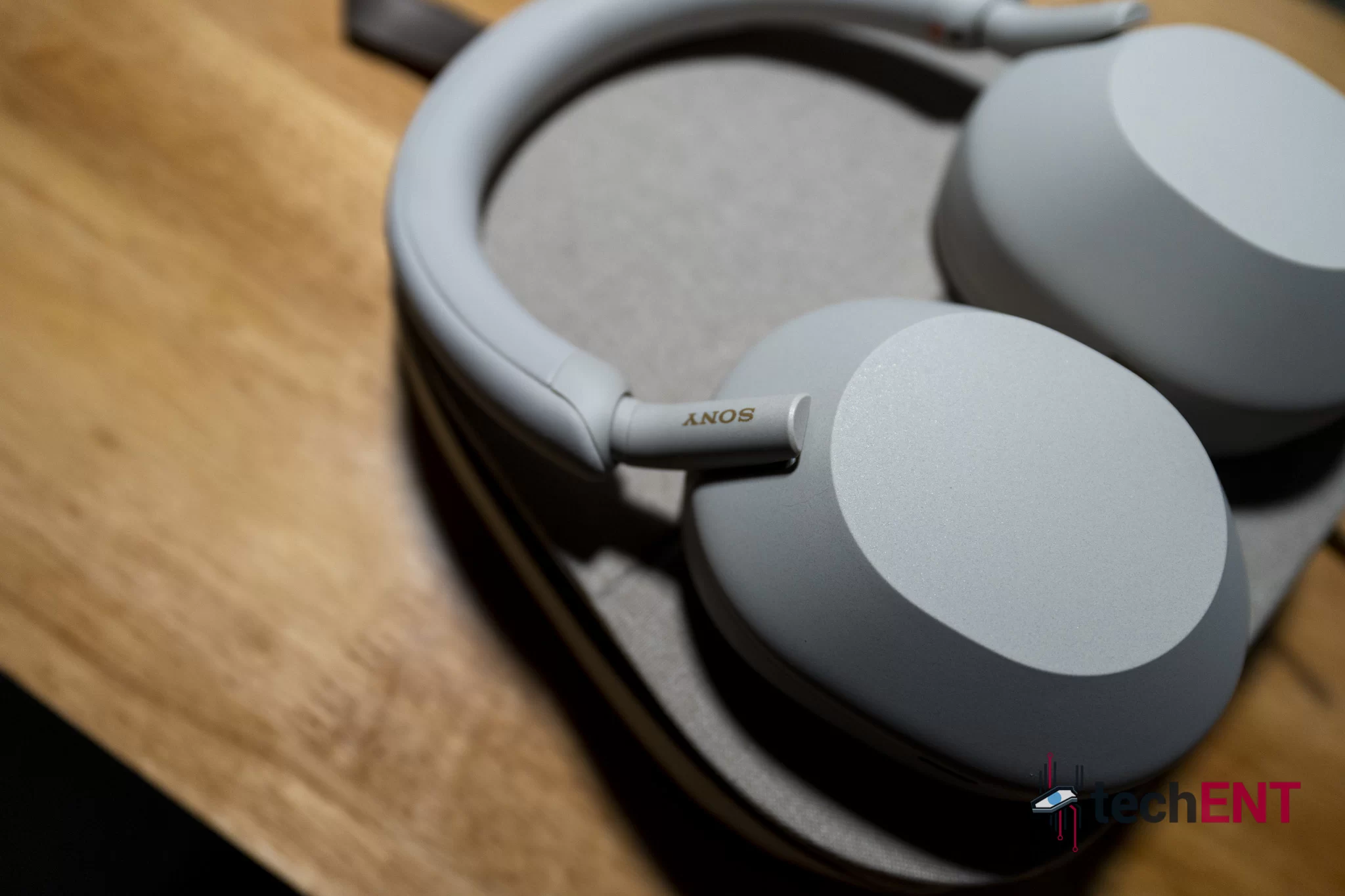 Sony WH 1000XM5 03