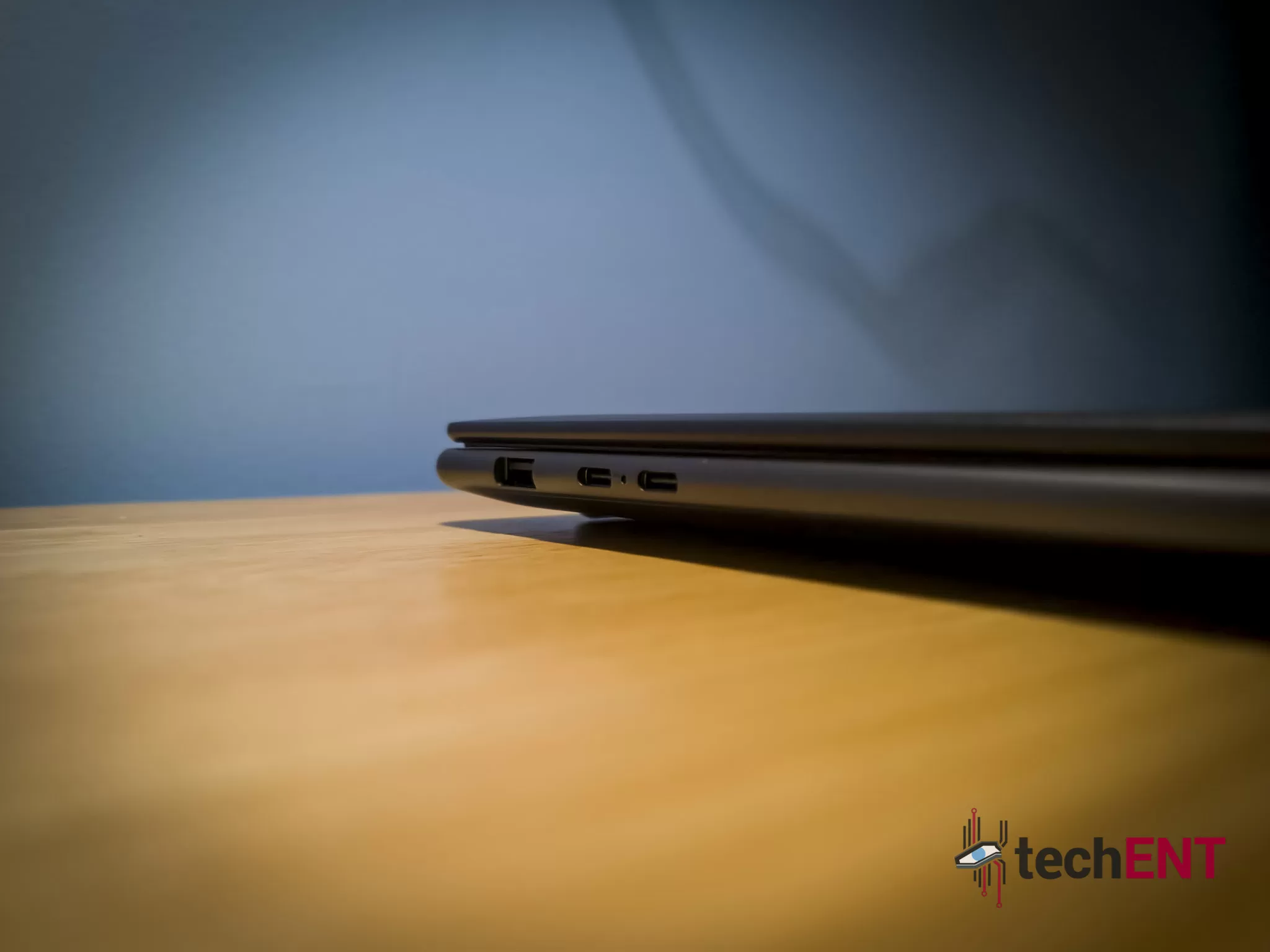 Lenovo Yoga Slim 7 Pro X 18