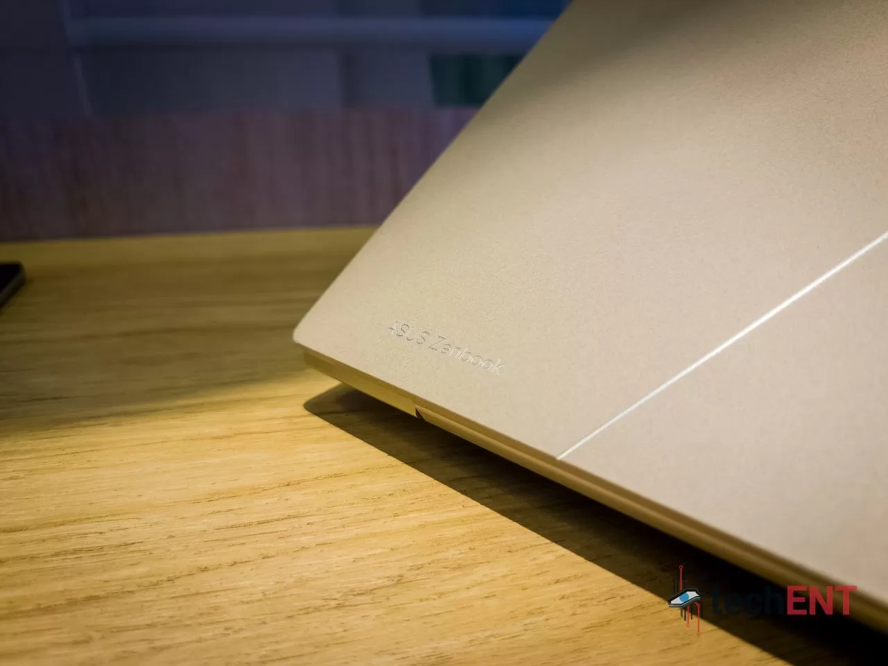 ASUS ZenBook 14X OLED Launch 2023 15