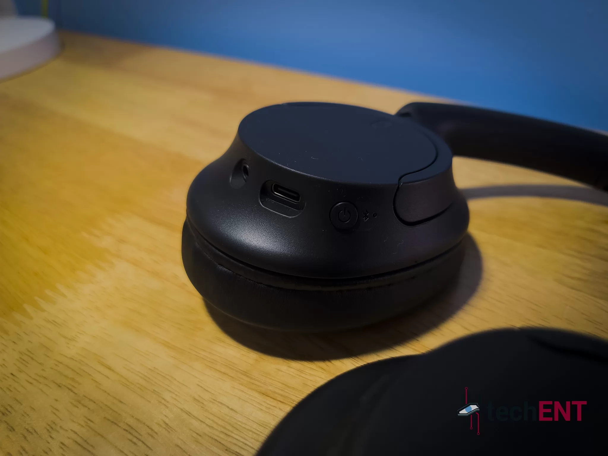 Sony WH CH720N Review 05