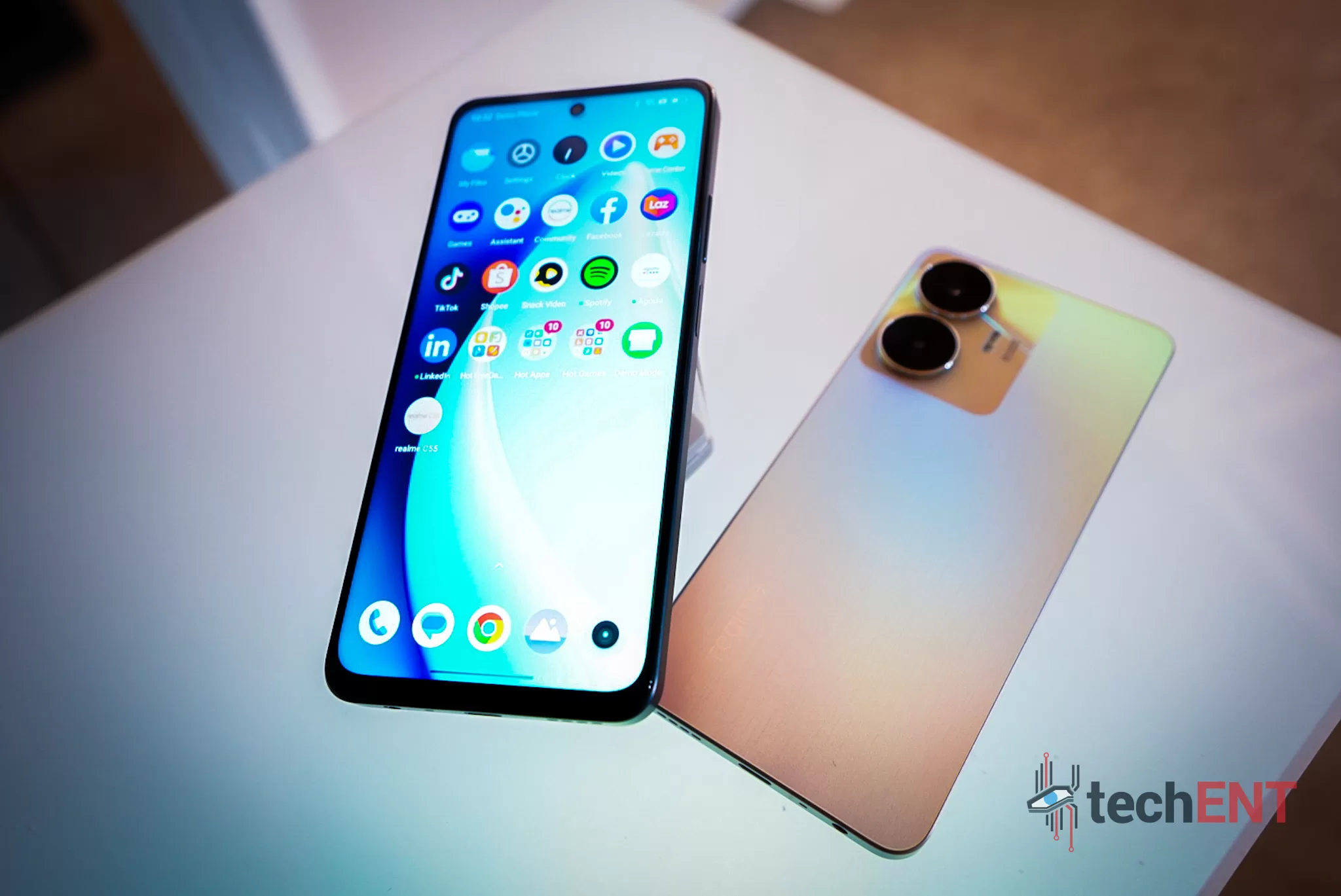 realme C55 18