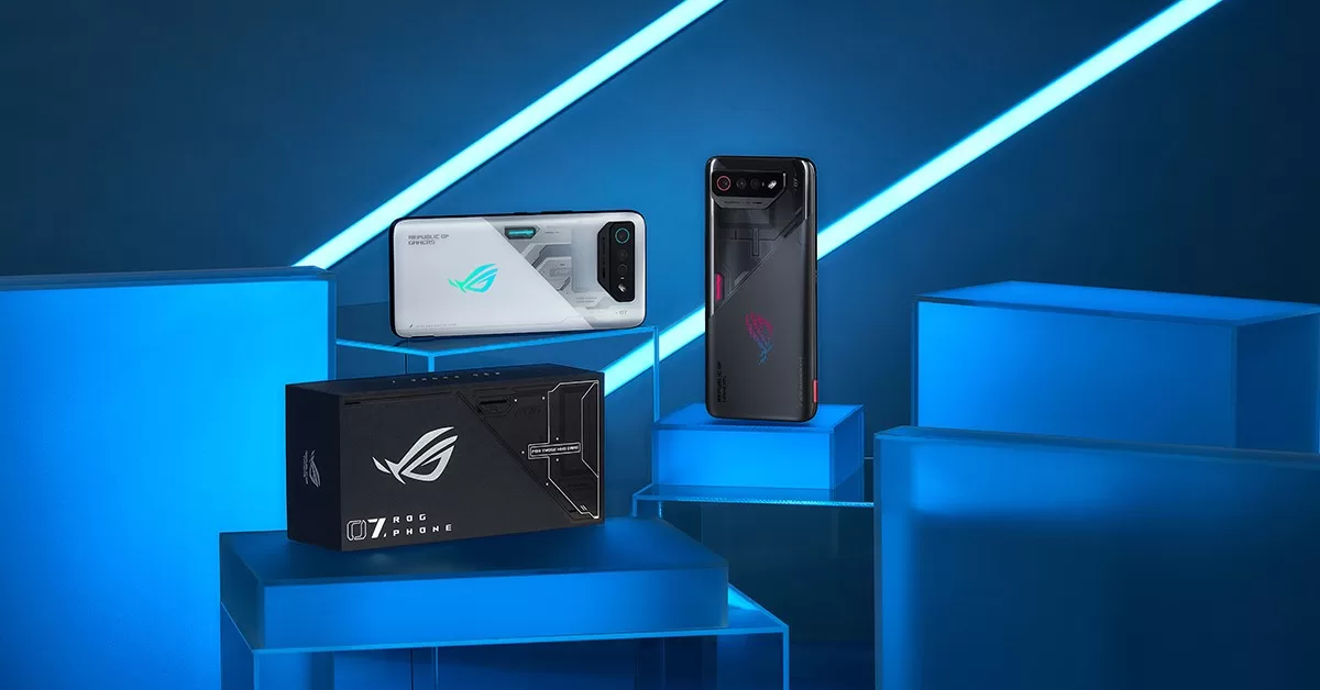 ROG Phone 7 Group Photo