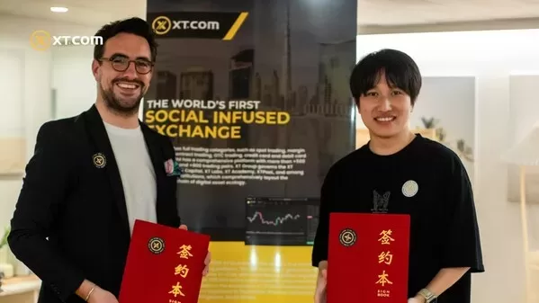 xt com and infinity labs hosted texas holdem yacht party at crypto night extravaganza in hong kong web3 festival