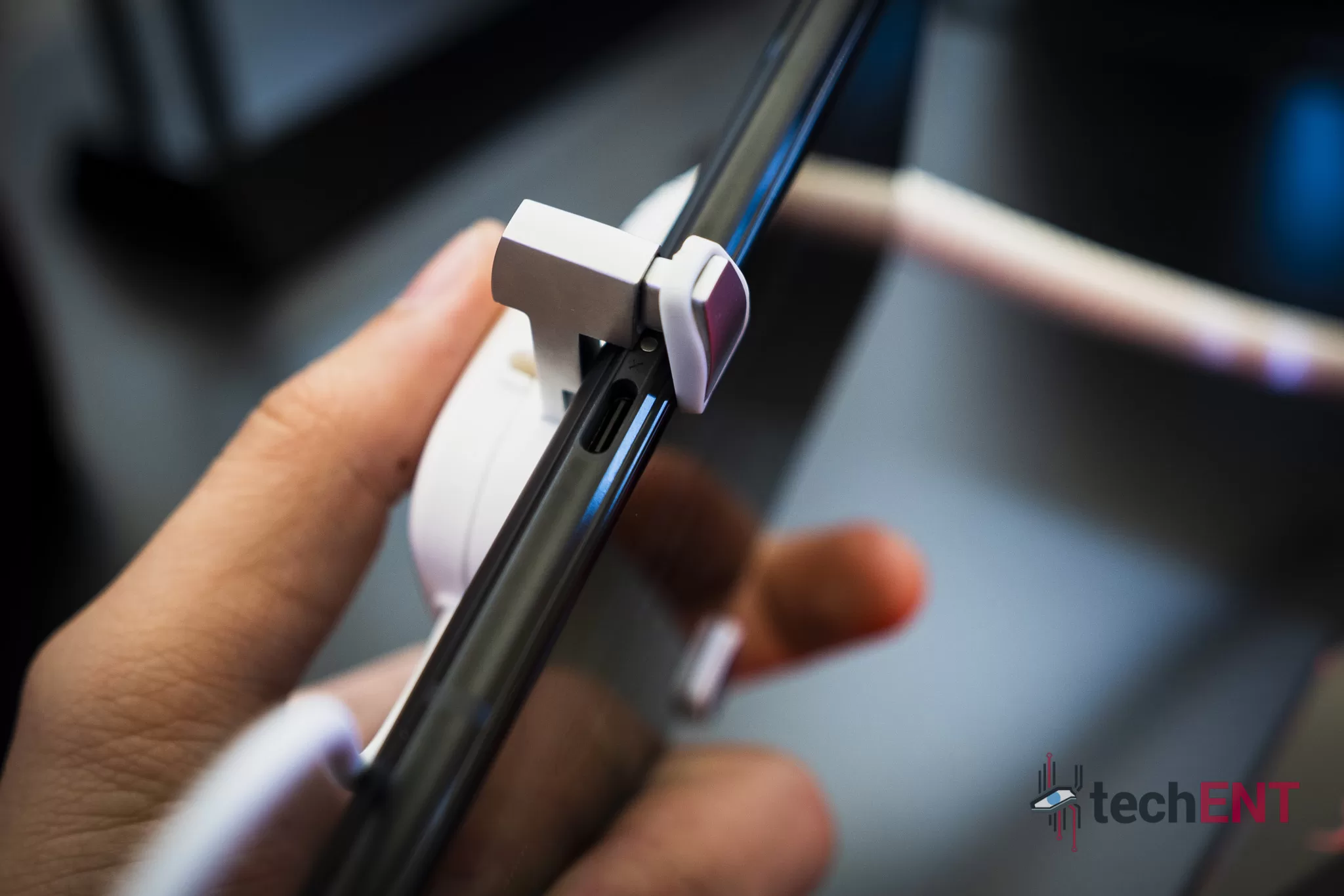 ASUS ROG Phone 7 08