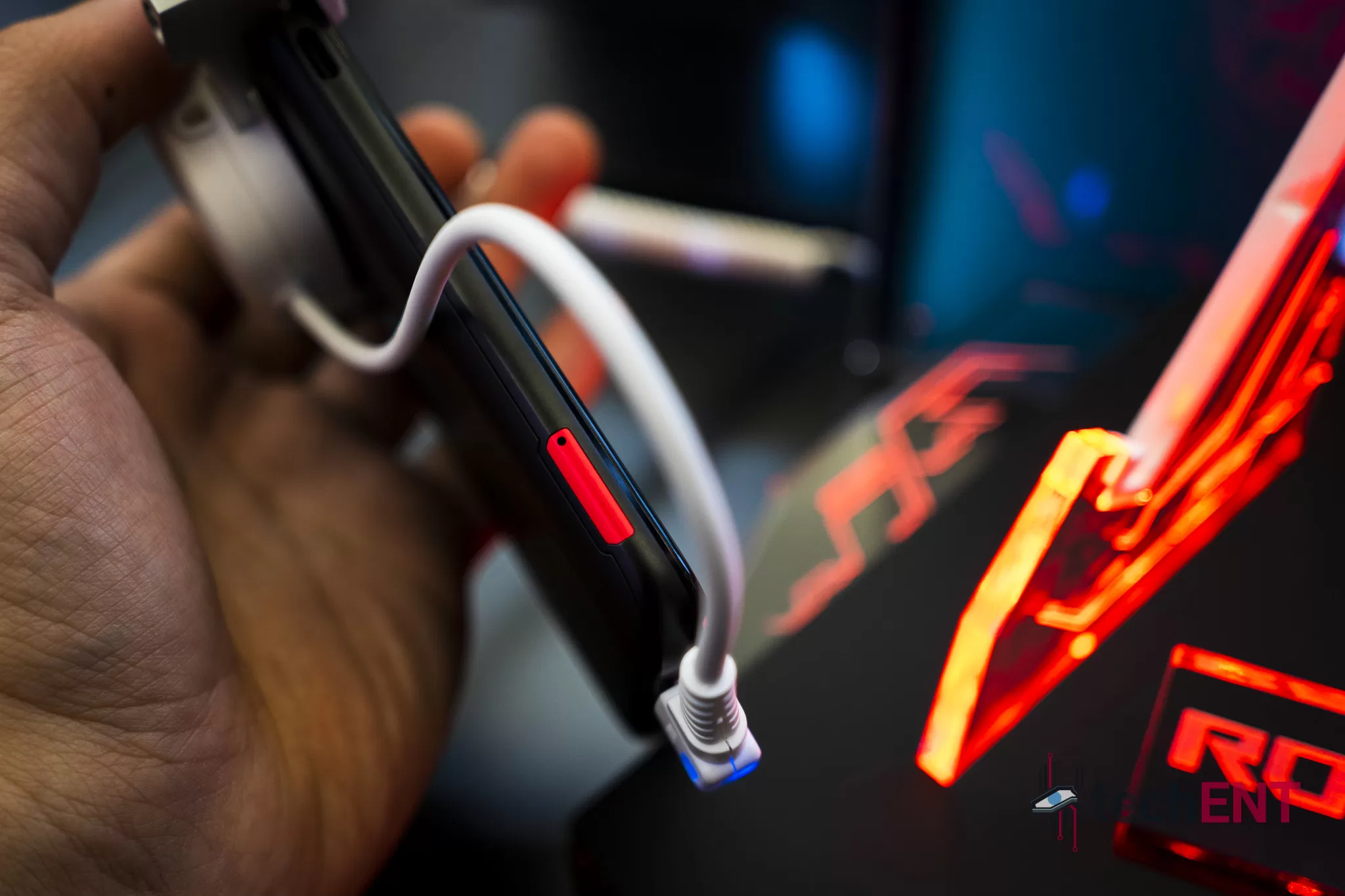 ASUS ROG Phone 7 09
