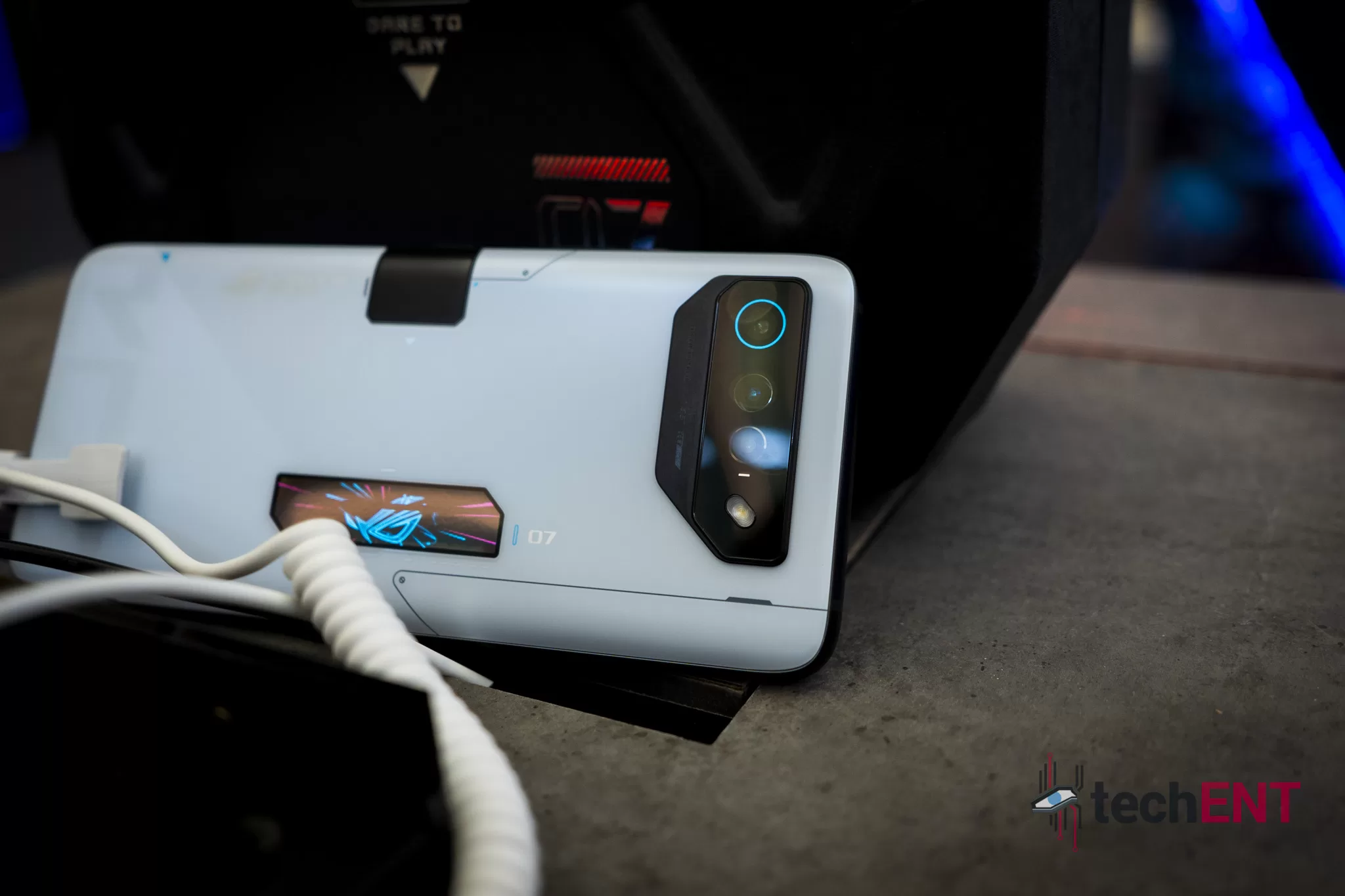 ROG Phone 7 Ultimate 14