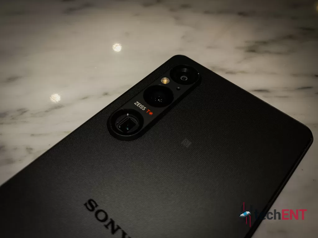 Sony Xperia 1 V Review 01