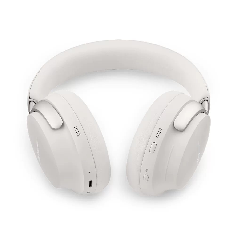 Bose QuietComfort Ultra Headphones 04