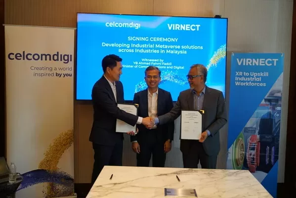 VIRNECT and CelcomDigi sign MoU to develop experiential industrial Metaverse learning and education.