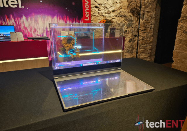 Lenovo ThinkBook Transparent MWC2024 01