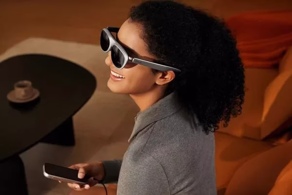 Rokid AR Lite: The first AR glasses powered by Snapdragon® 6 Gen 1 mobile platform