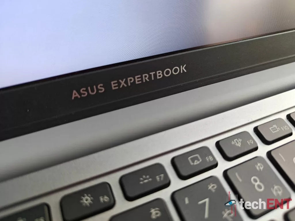 ASUS ExpertBook Series 32