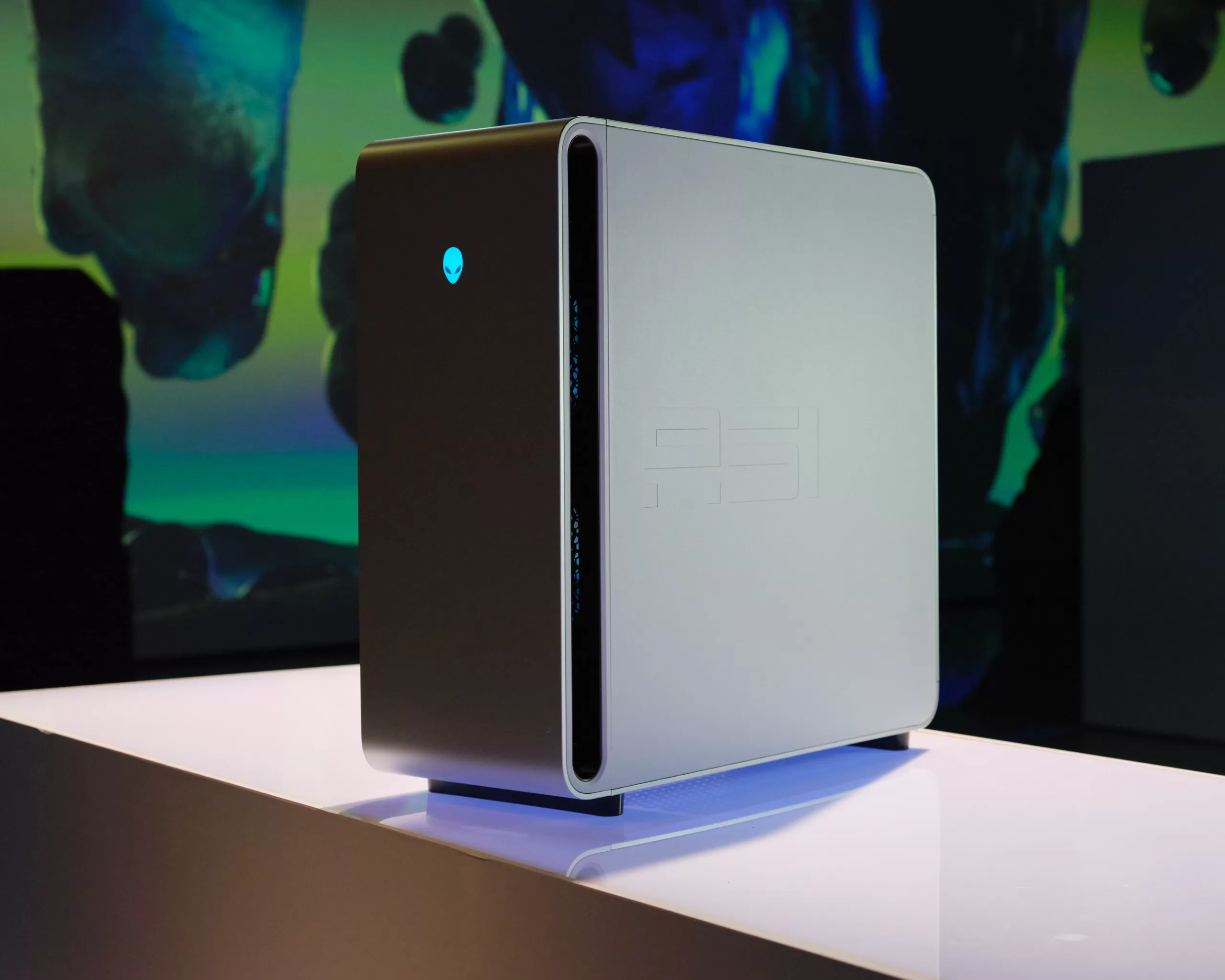 [CES 2025] Alienware Area 51 Makes A Return With Killer Specs techENT