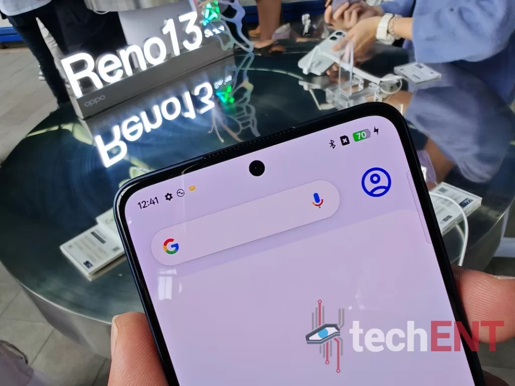 OPPO Reno13 Series 28