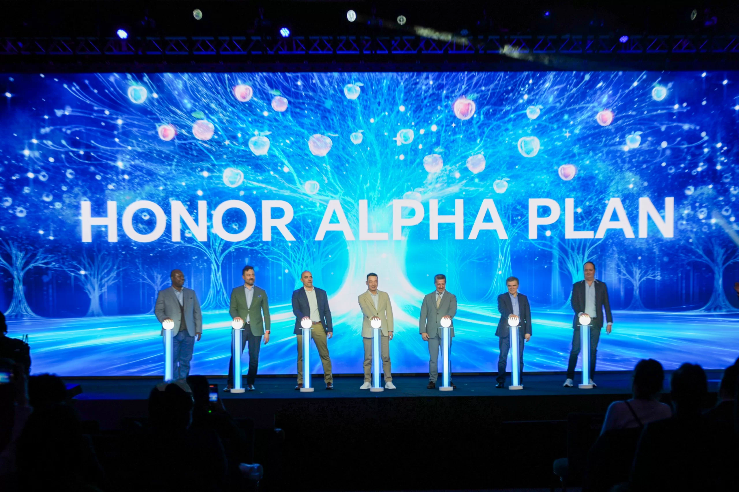 HONOR Launched HONOR ALPHA PLAN at Barcelona, Spain on 2 March 2025