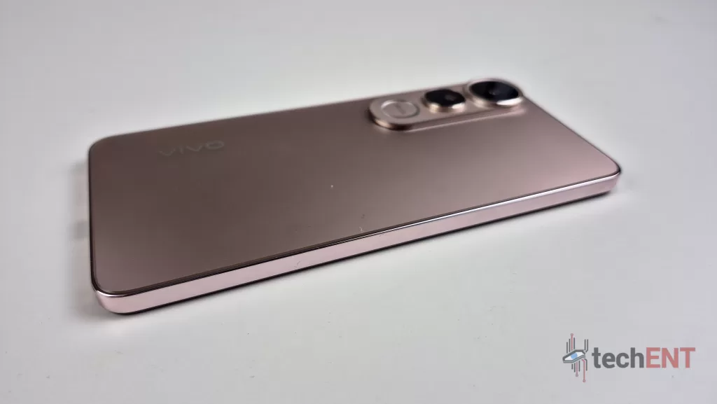 vivo 50 Lite 02