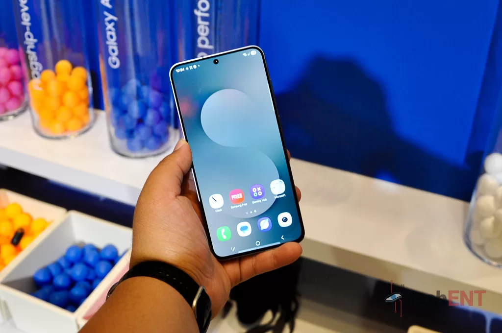 Galaxy Unpacked S25 FE 6