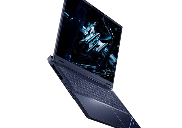 PREDATOR HELIOS 18P AI 01