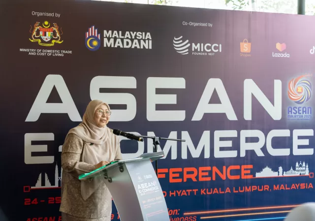 YB Senator Datuk Dr. Hajah Fuziah binti Salleh, Deputy Minister of Domestic Trade and Cost of Living