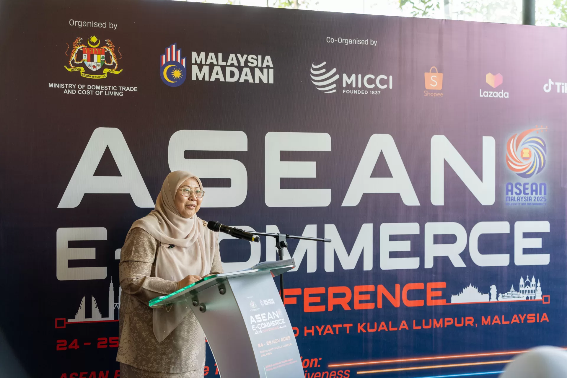 YB Senator Datuk Dr. Hajah Fuziah binti Salleh, Deputy Minister of Domestic Trade and Cost of Living