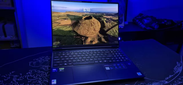 Acer Predator Helios Neo 16s AI Front