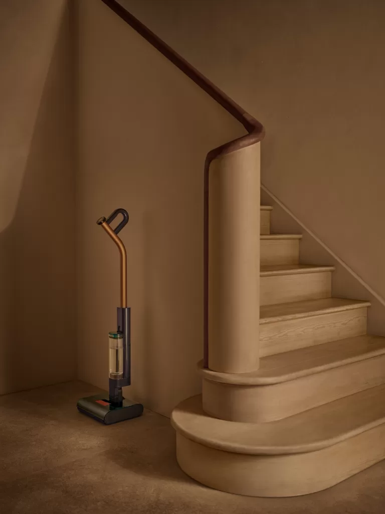Dyson Clean+Wash Stairs