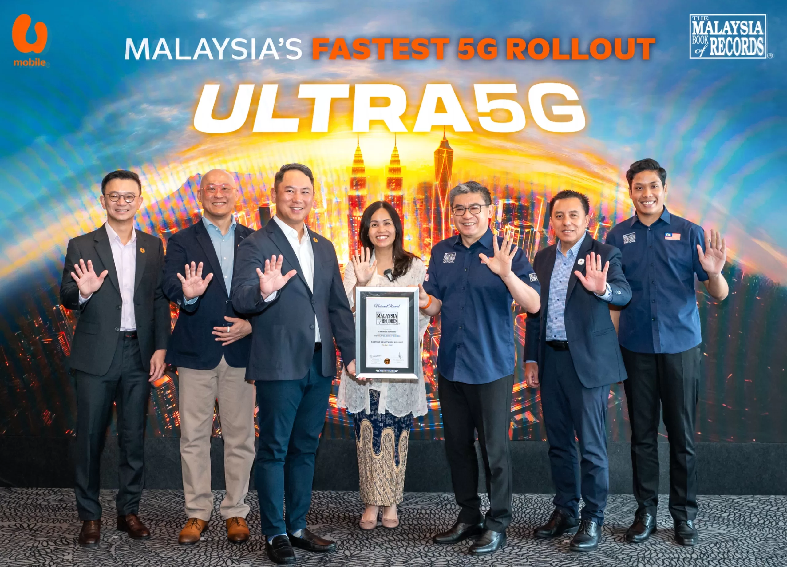 U Mobile marks a historic milestone with The Malaysia Book of Records recognition for Malaysia’s Fastest 5G Rollout.