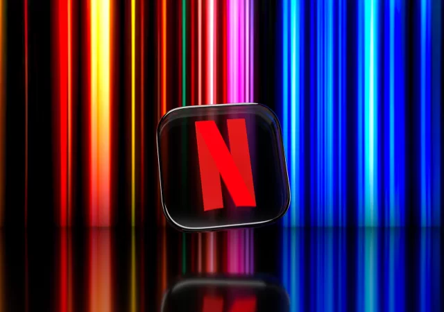 dima solomin sOU09hnONrQ netflix unsplash
