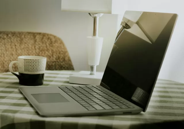 pexels the design lady microsoft surface 746806315 34172064