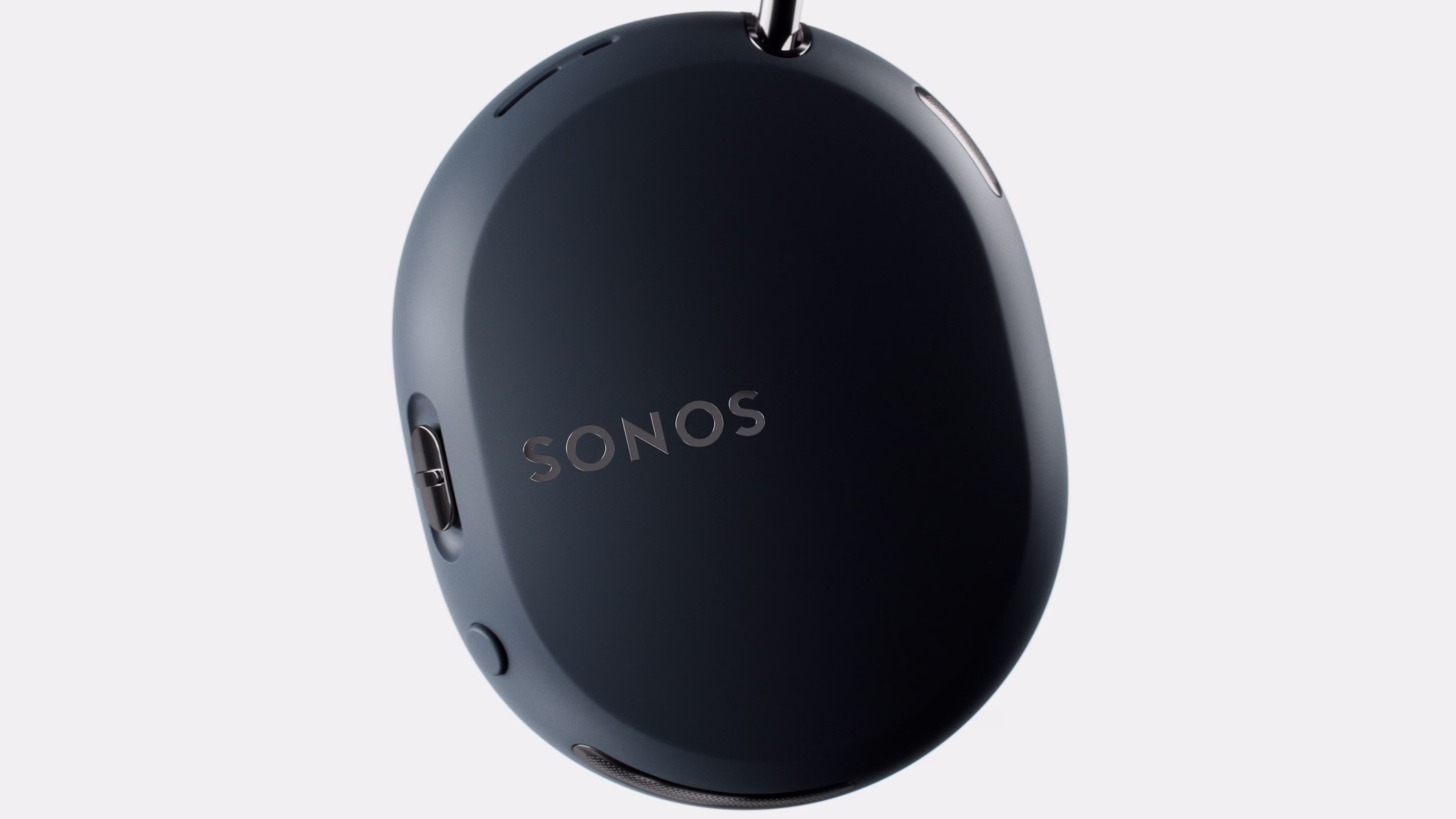 Sonos Ace Ultra Close Up 2